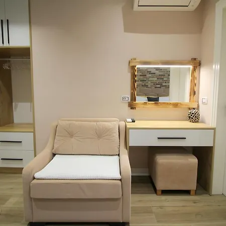 Ngjela Apartment