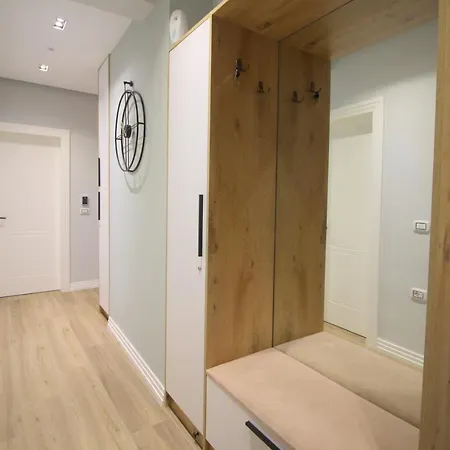 Ngjela Apartment Sarandë